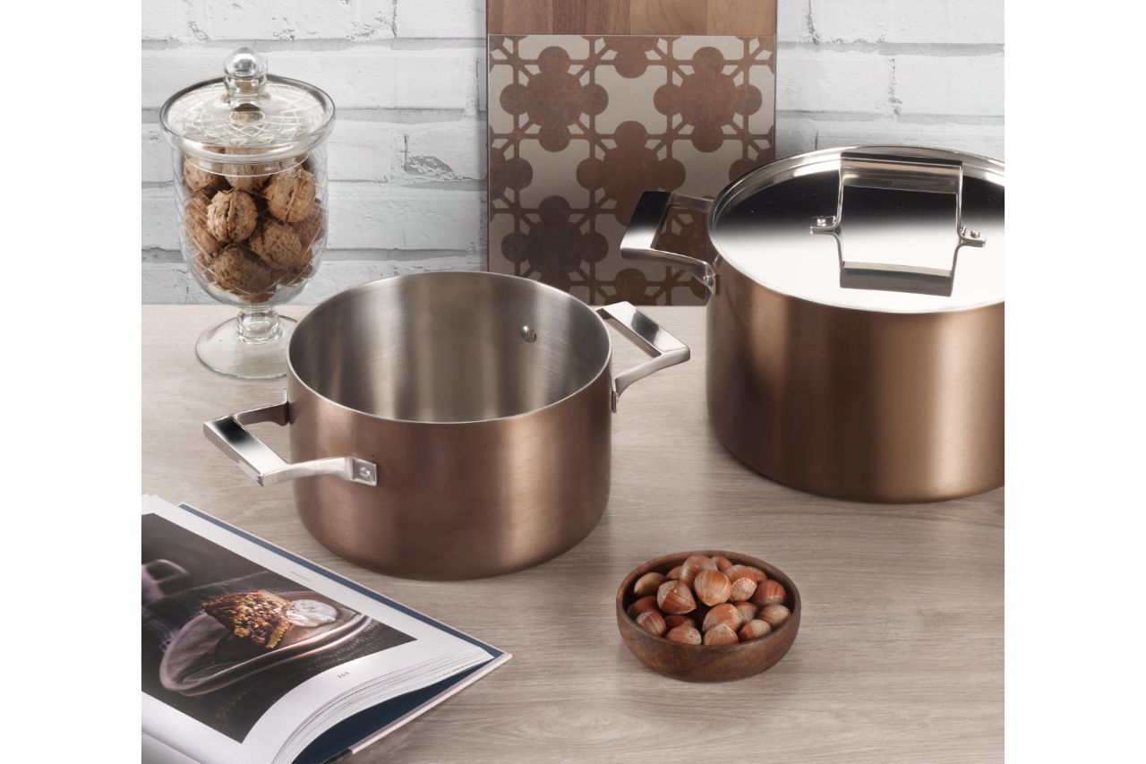 <p>Pinti Inox</p>
